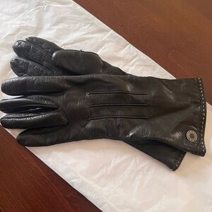 Coach leather gloves